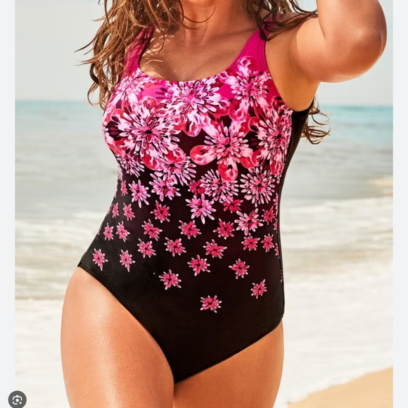 *Swimsuits For All Chlorine Resistant Tank One Piece Swimsuit